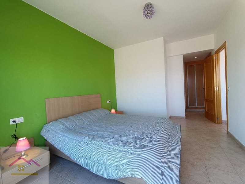 3 bedroom Apartment for sale in Oropesa  with garage - € 355,000 (Ref: 9841208)