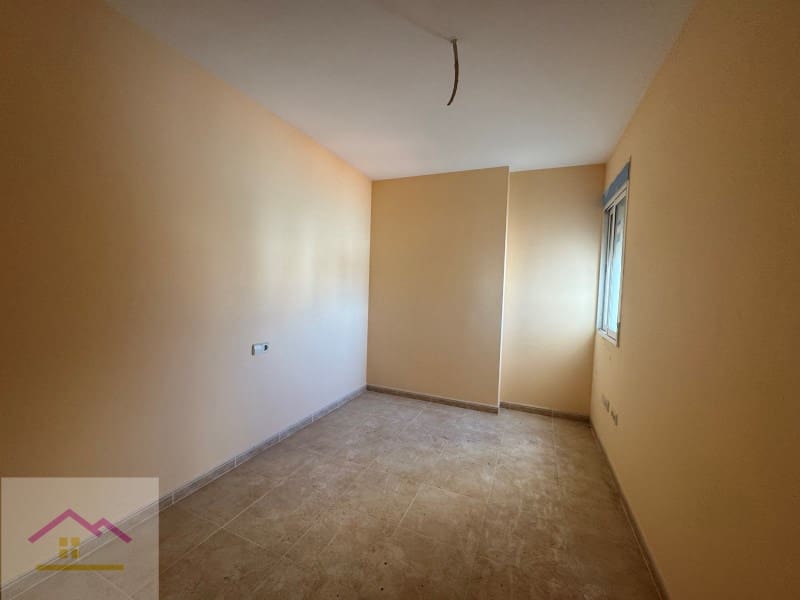 3 sovrum Lägenhet till salu i Alcala de Xivert med garage - 132 000 € (Ref: 9841211)