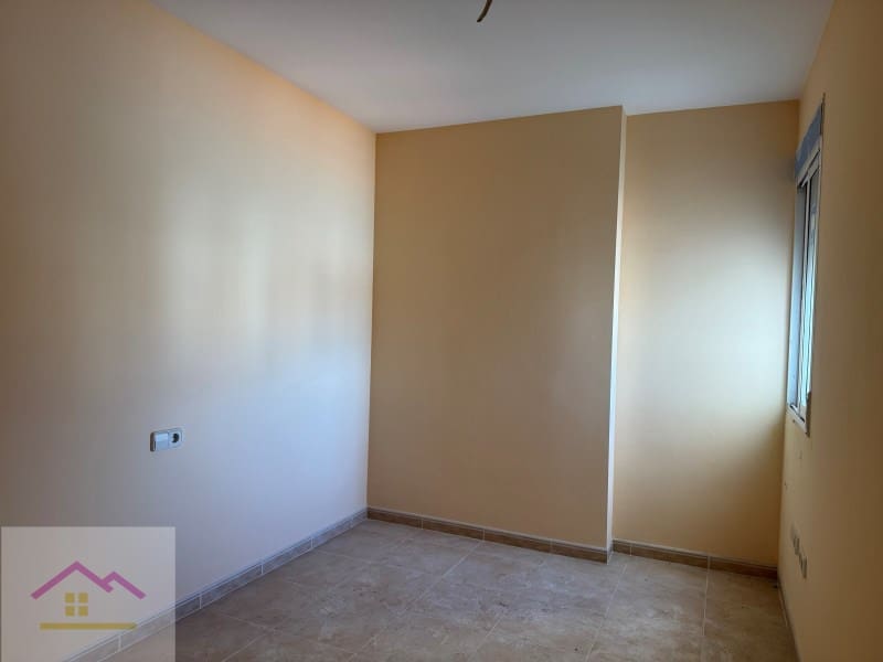 3 sovrum Lägenhet till salu i Alcala de Xivert med garage - 132 000 € (Ref: 9841211)