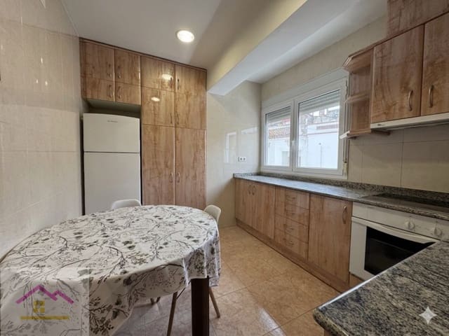 2 sovrum Lägenhet till salu i Alcalà de Xivert pueblo, Alcalá de Xivert - 84 000 € (Ref: 9841219)