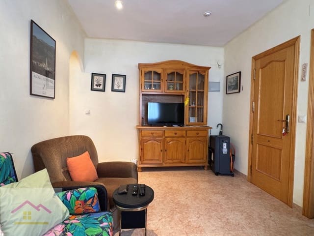 2 sovrum Lägenhet till salu i Alcalà de Xivert pueblo, Alcalá de Xivert - 84 000 € (Ref: 9841219)