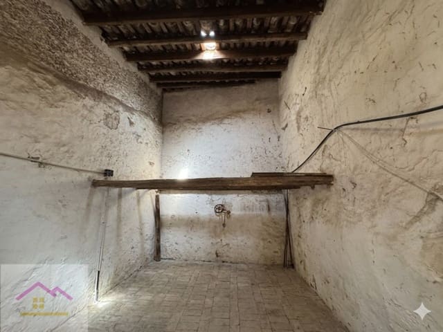 4 makuuhuone Omakotitalo myytävänä paikassa Alcalà de Xivert pueblo, Alcalá de Xivert mukana 
autotalli - 45 000 € (Ref: 9894473)