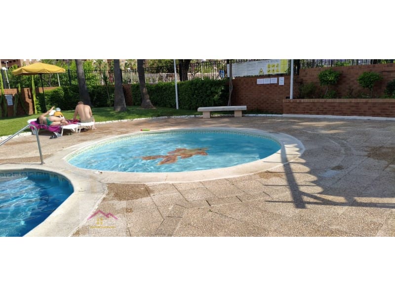 Piso de 2 habitaciones en Oropesa  en venta con piscina garaje - 150.000 € (Ref: 9904272)