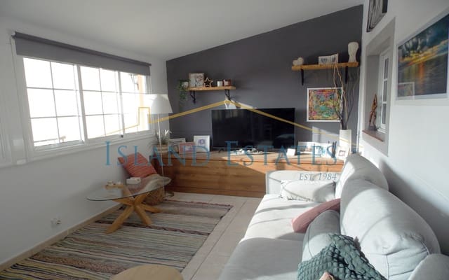 3 soveværelse Villa til salg i Los Blanquitos, Granadilla de Abona med swimmingpool garage - € 475.000 (Ref: 8277392)