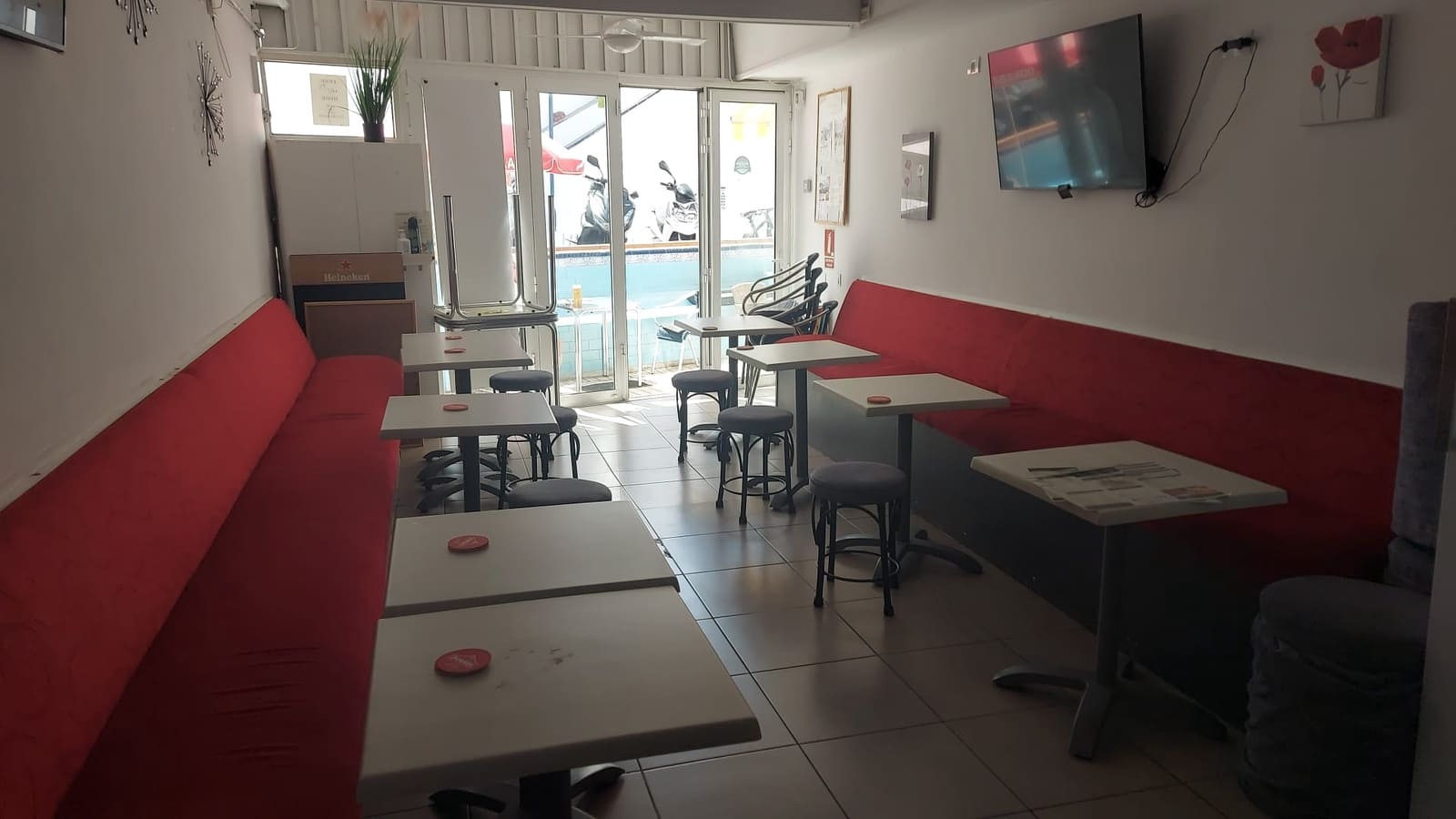 Comercial para venda em San Eugenio - 170 000 € (Ref: 8277405)