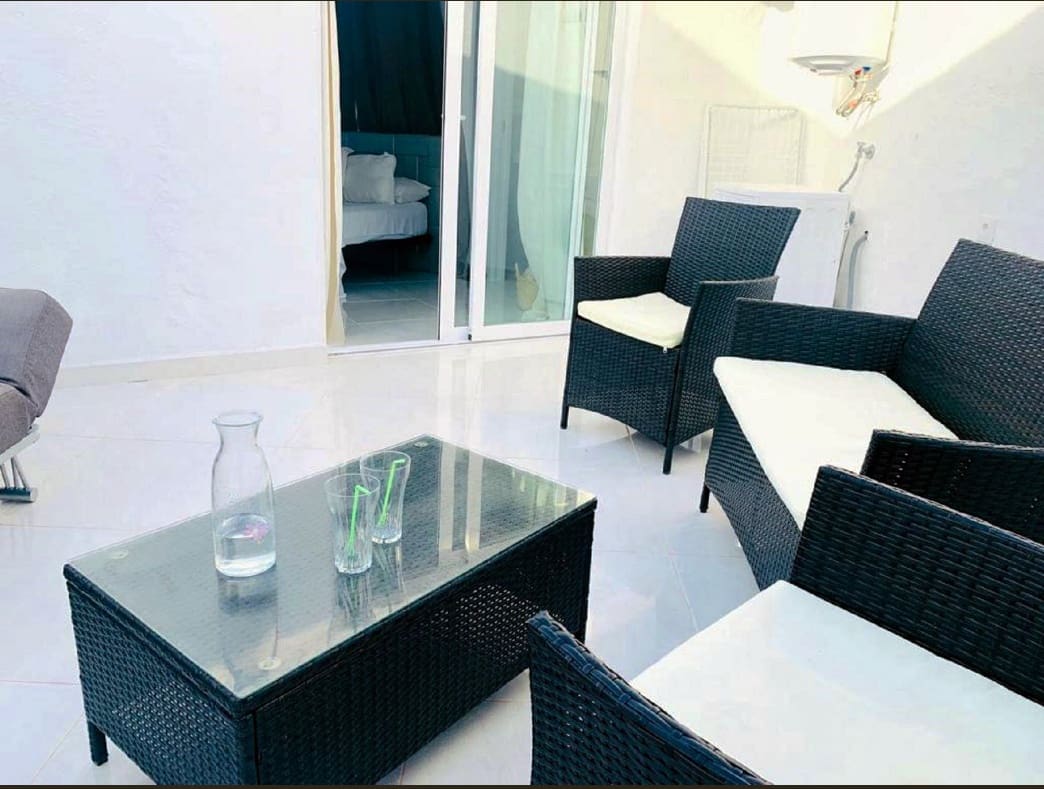 3 sovrum Hus till salu i Playa de las Americas med pool - 380 000 € (Ref: 8277411)