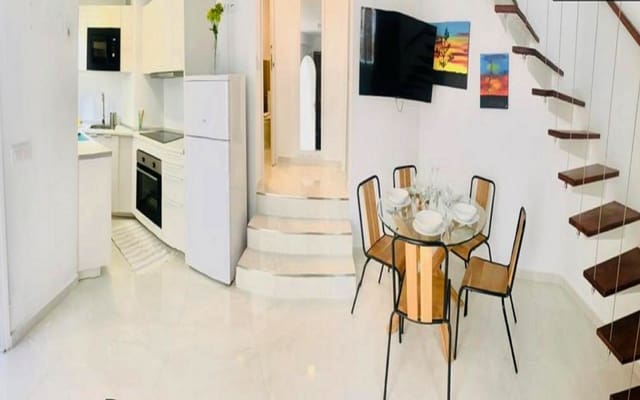 3 sovrum Hus till salu i Playa de las Americas, Arona med pool - 380 000 € (Ref: 8277411)