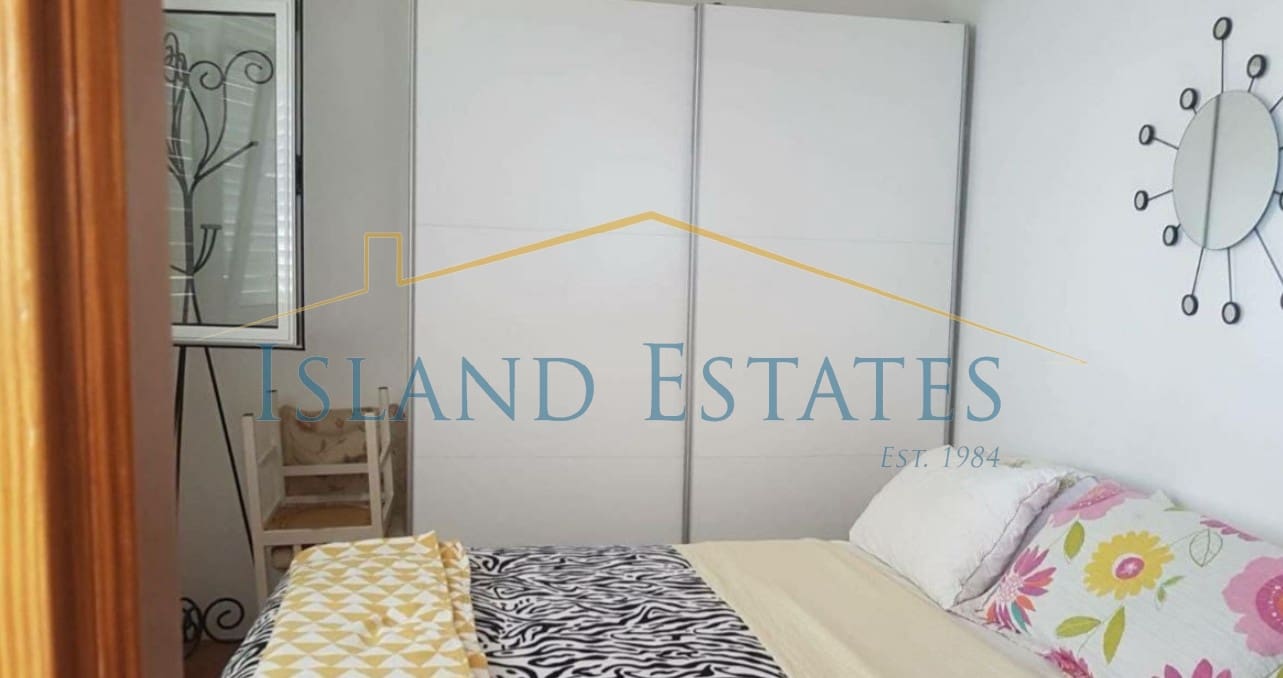 4 slaapkamer Huis te koop in Costa del Silencio - € 440.000 (Ref: 8277417)