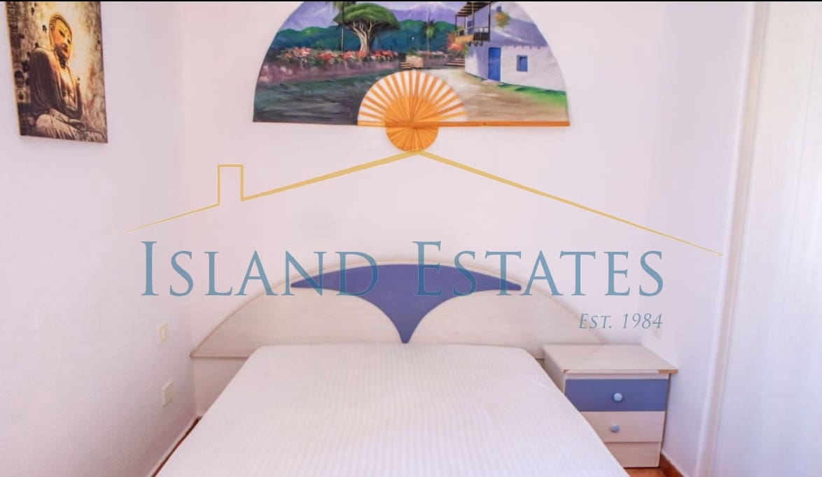 4 slaapkamer Huis te koop in Costa del Silencio - € 440.000 (Ref: 8277417)