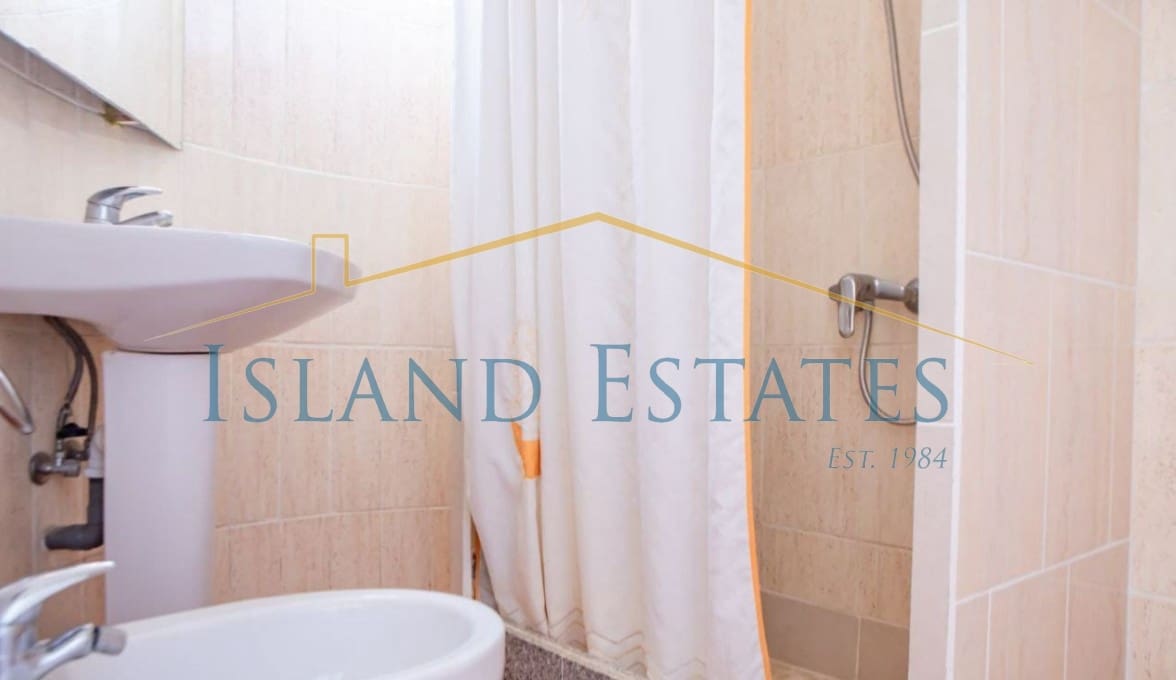 4 slaapkamer Huis te koop in Costa del Silencio - € 440.000 (Ref: 8277417)