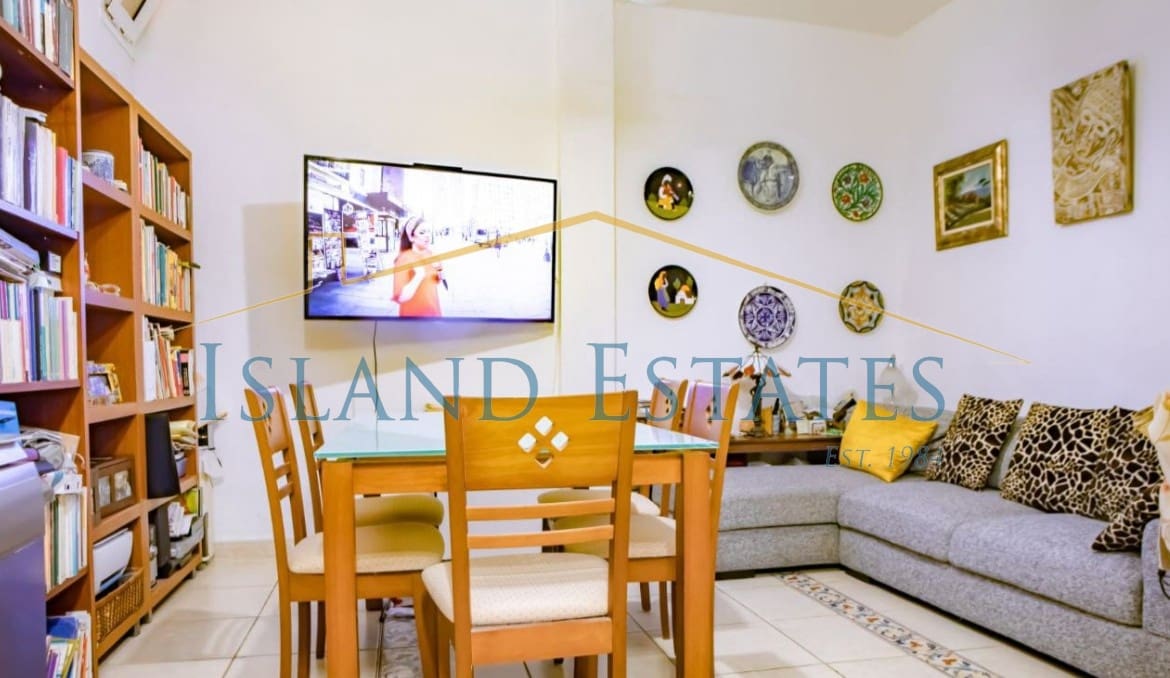 4 slaapkamer Huis te koop in Costa del Silencio - € 440.000 (Ref: 8277417)