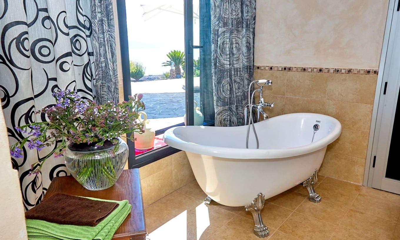 3 soveværelse Finca/Landehus til salg i Guia de Isora - € 2.100.000 (Ref: 9339126)