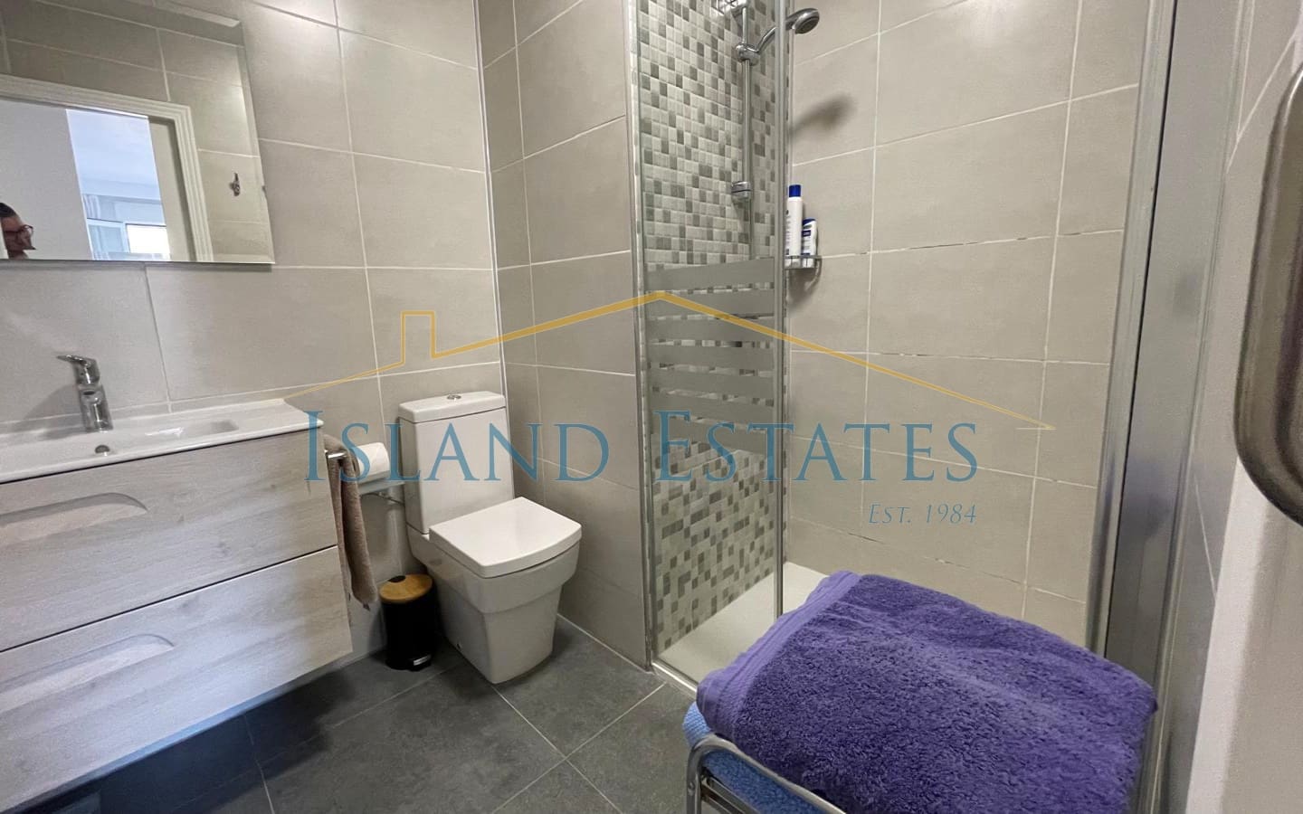 2 soveværelse Penthouse til salg i Los Cristianos med swimmingpool garage - € 415.000 (Ref: 9339179)