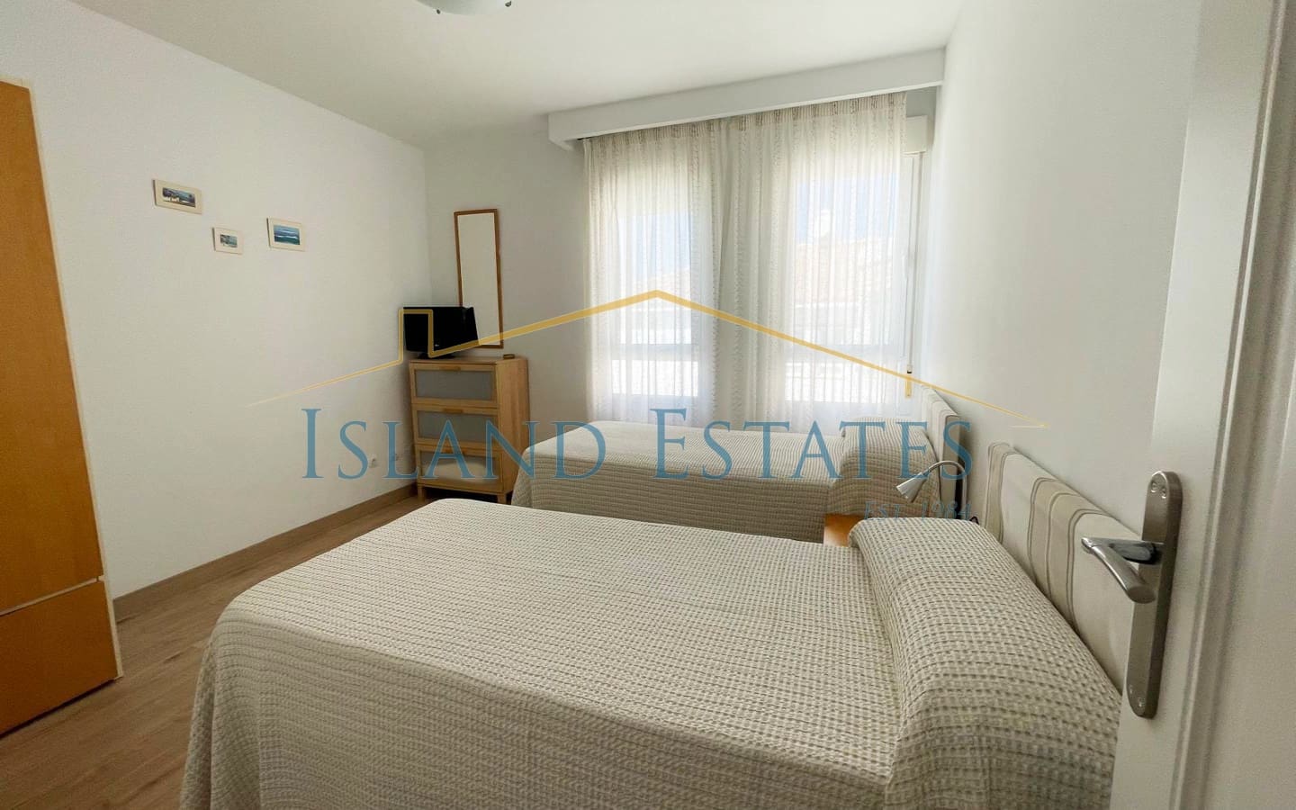 2 soveværelse Penthouse til salg i Los Cristianos med swimmingpool garage - € 415.000 (Ref: 9339179)