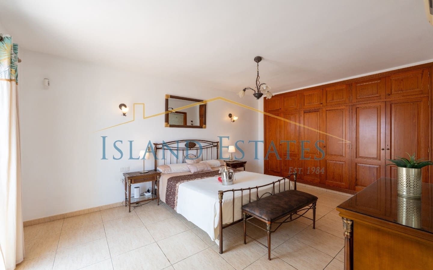 7 soveværelse Villa til salg i Golf del Sur med swimmingpool - € 1.800.000 (Ref: 9345219)