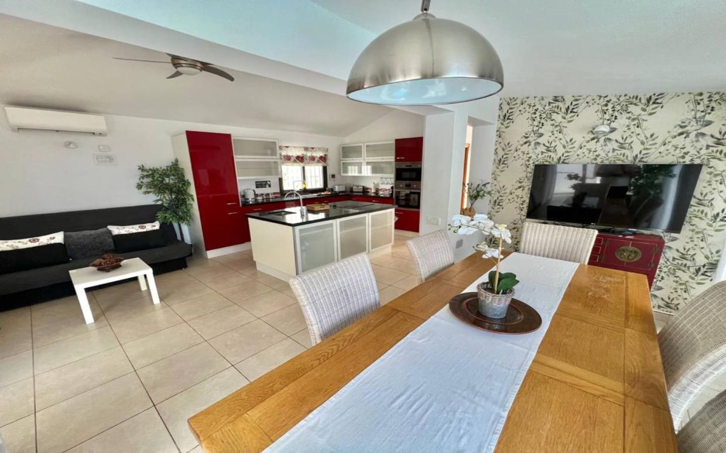 4 bedroom Villa for sale in Amarilla Golf with pool - € 1,100,000 (Ref: 9345220)