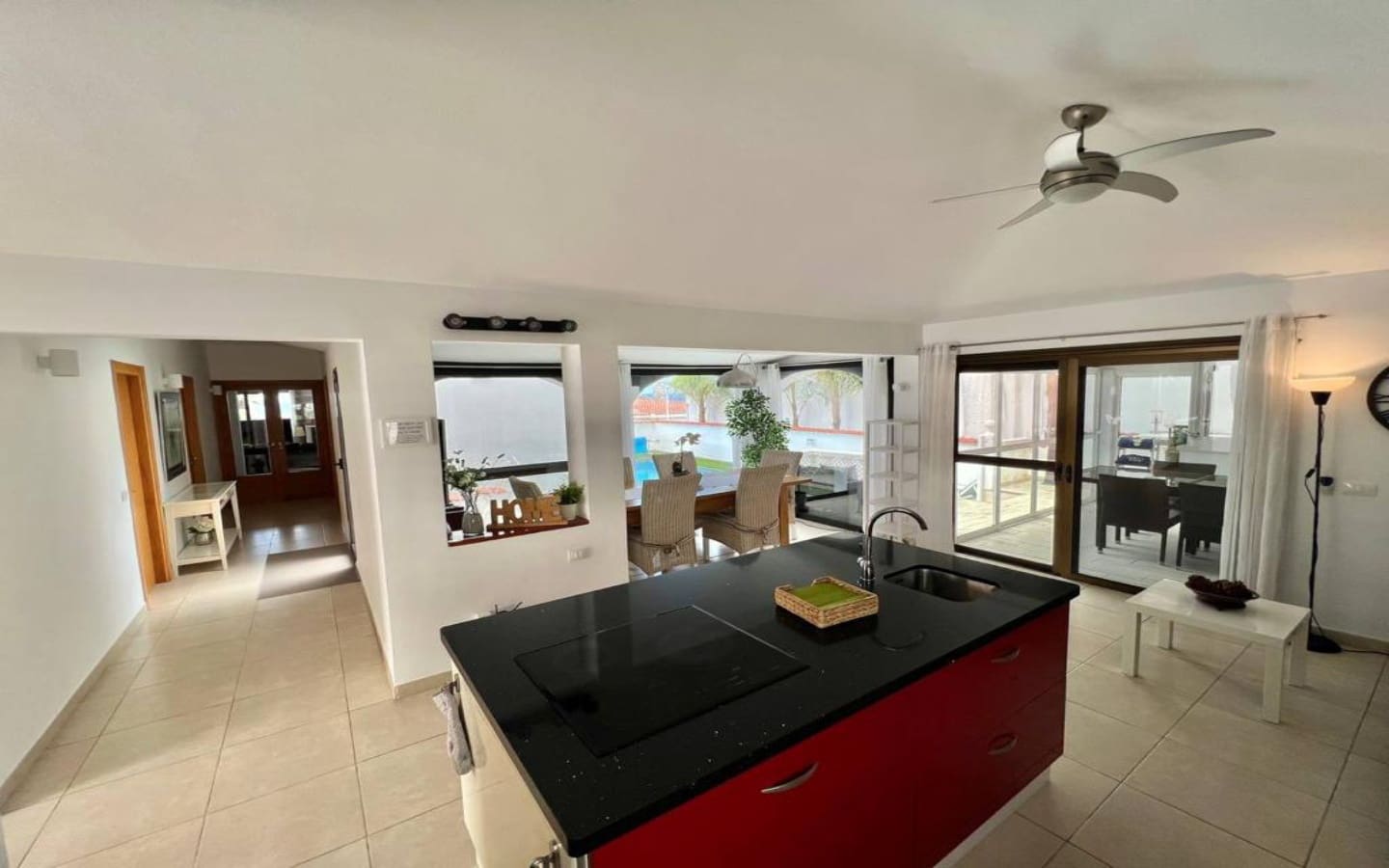 4 bedroom Villa for sale in Amarilla Golf with pool - € 1,100,000 (Ref: 9345220)