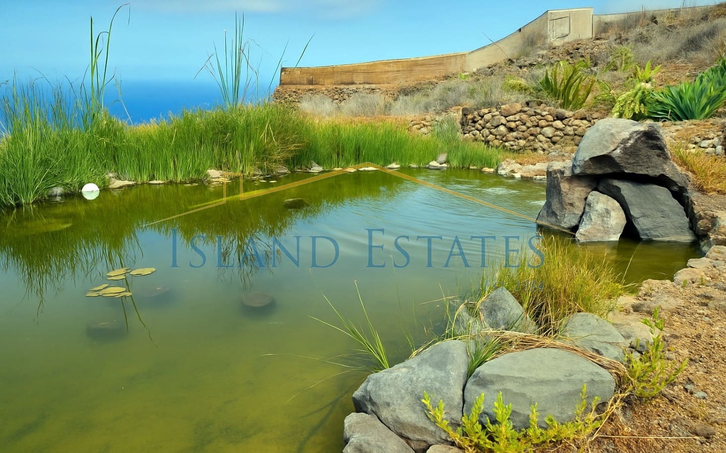 2 soveværelse Finca/Landehus til salg i Guia de Isora med garage - € 490.000 (Ref: 9360396)