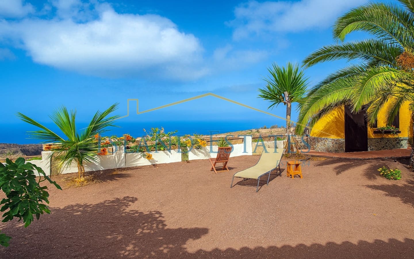 2 soveværelse Finca/Landehus til salg i Guia de Isora med garage - € 490.000 (Ref: 9360396)