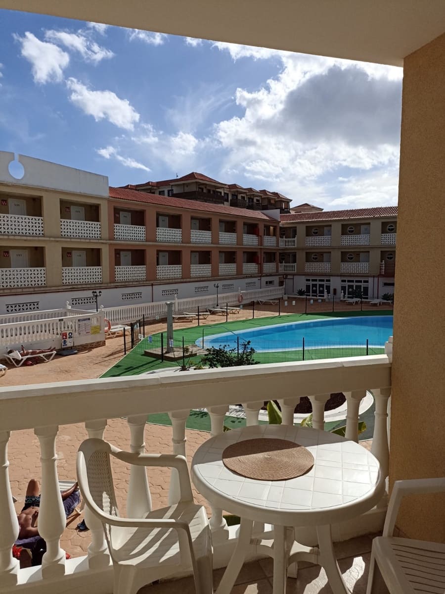 1 bedroom Apartment for sale in Costa del Silencio with pool - € 199,000 (Ref: 9441975)