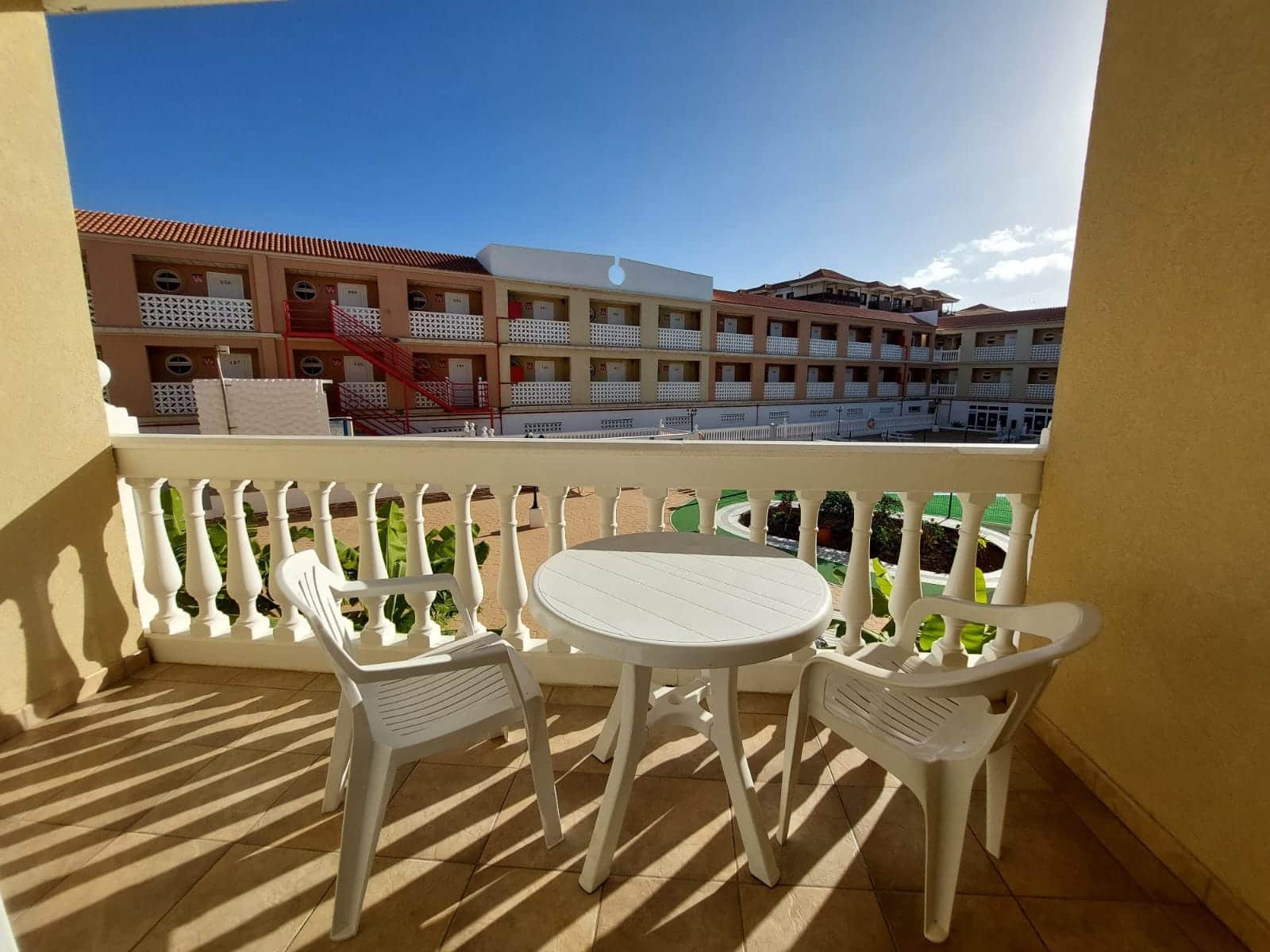 1 bedroom Apartment for sale in Costa del Silencio with pool - € 199,000 (Ref: 9441975)