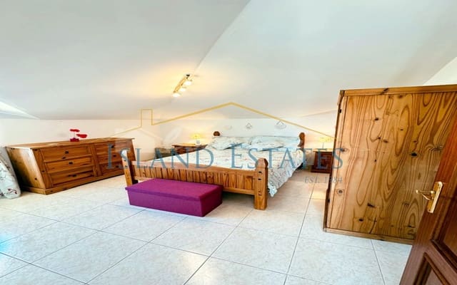 2 chambre Penthouse à vendre à Los Cristianos, Arona avec piscine - 549 000 € (Ref: 9500311)