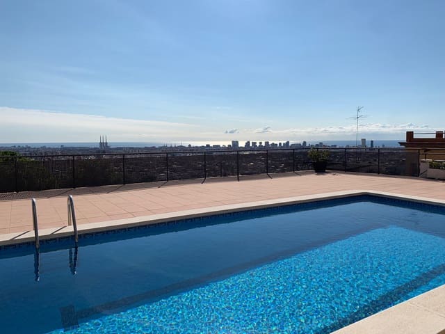 2 soveværelse Loft til salg i Barcelona by med swimmingpool garage - € 650.000 (Ref: 7979481)