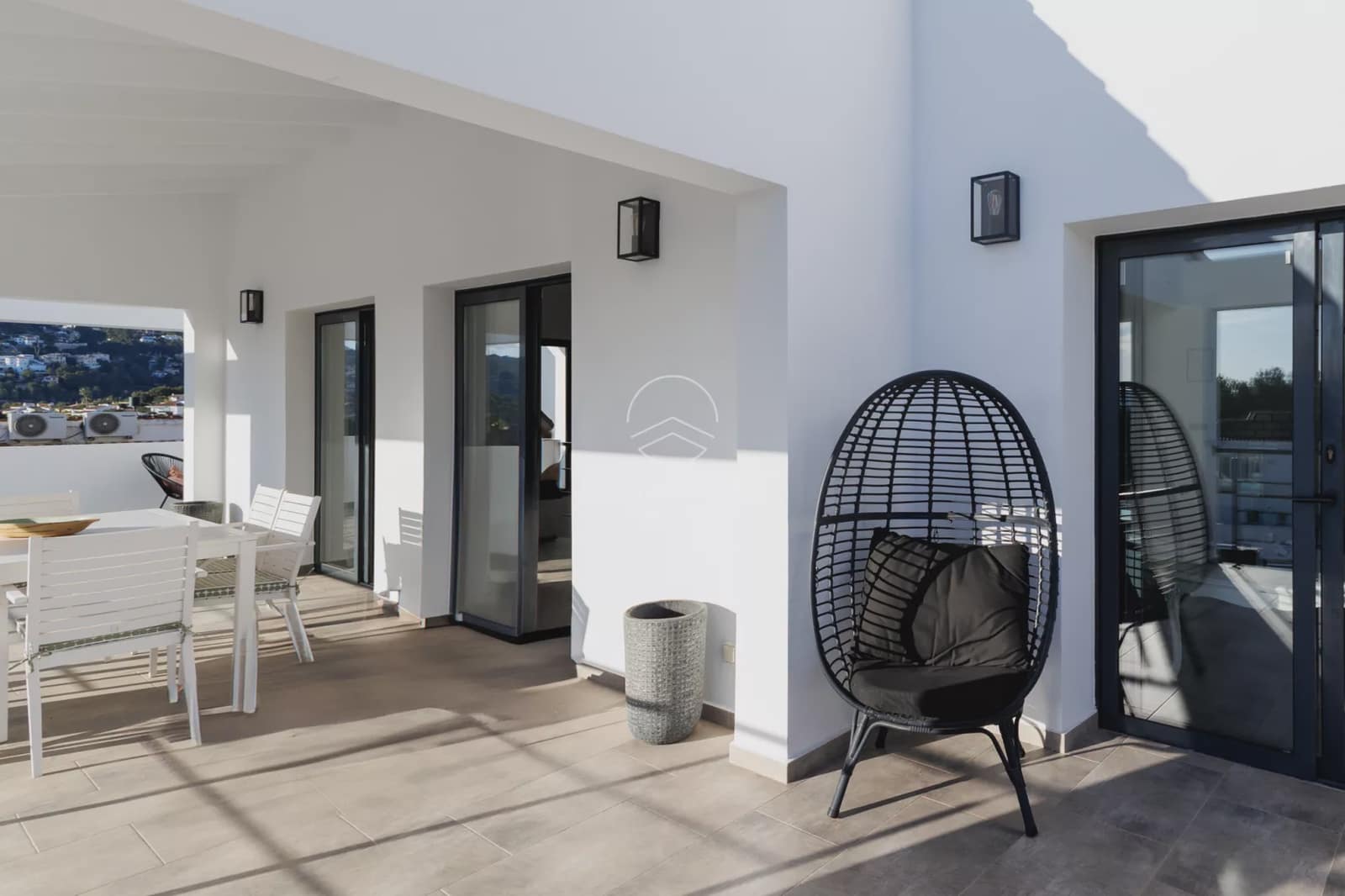 4 bedroom Villa for sale in Benissa with pool garage - € 1,199,000 (Ref: 10158613)