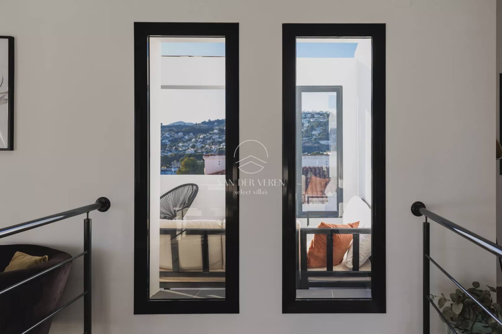 4 bedroom Villa for sale in Benissa with pool garage - € 1,199,000 (Ref: 10158613)