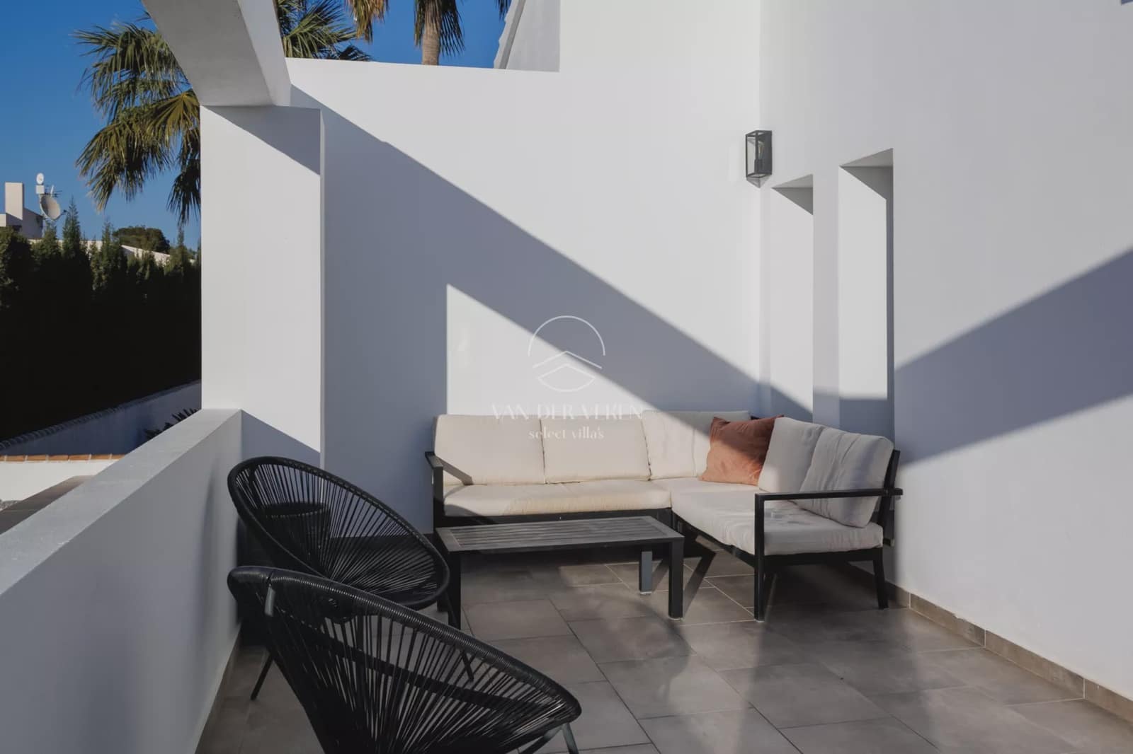 4 bedroom Villa for sale in Benissa with pool garage - € 1,199,000 (Ref: 10158613)