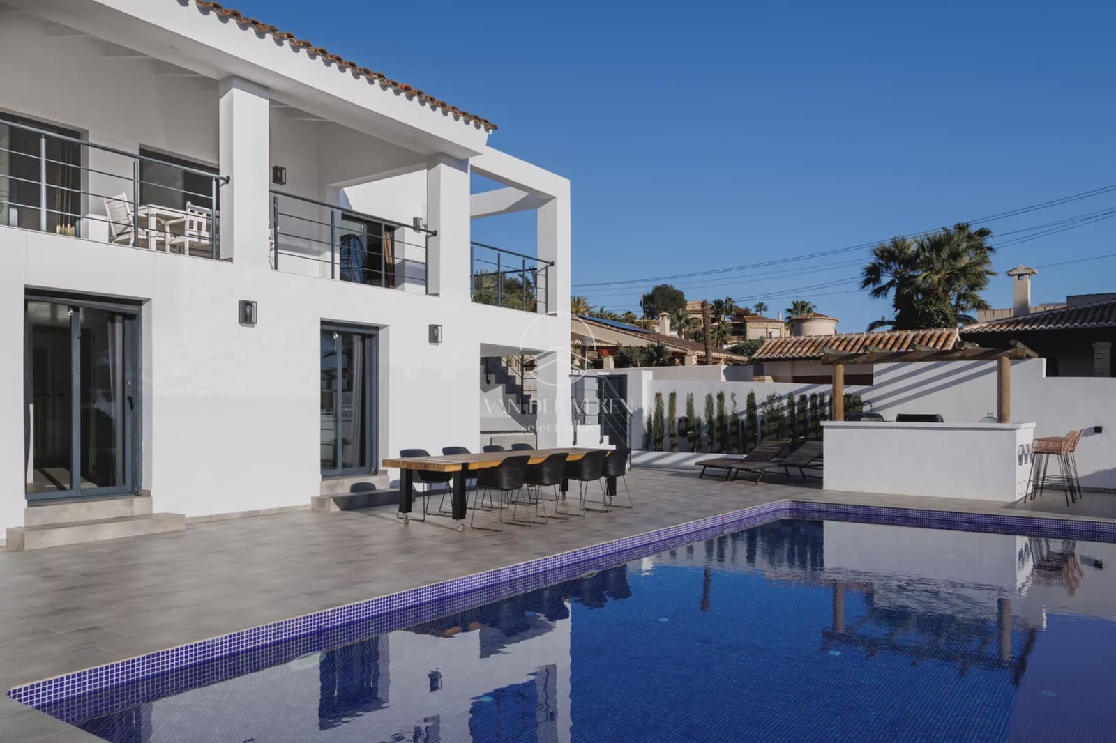 4 bedroom Villa for sale in Benissa with pool garage - € 1,199,000 (Ref: 10158613)