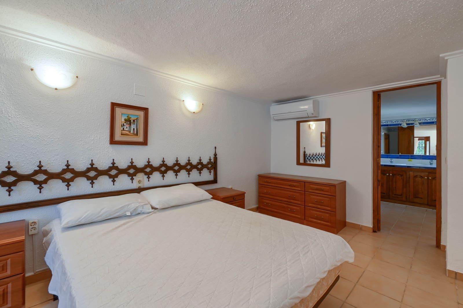 4 slaapkamer Villa te koop in Moraira met zwembad - € 750.000 (Ref: 9363142)