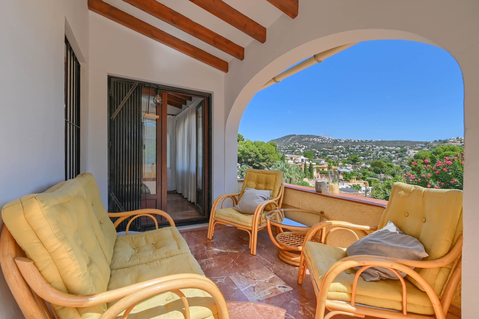 4 slaapkamer Villa te koop in Moraira met zwembad - € 750.000 (Ref: 9363142)