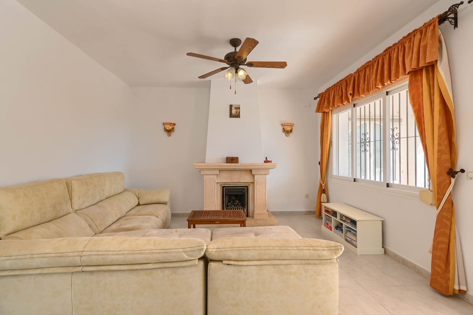 3 soveværelse Bungalow til salg i Benitachell / Benitatxell med swimmingpool - € 365.000 (Ref: 9363216)