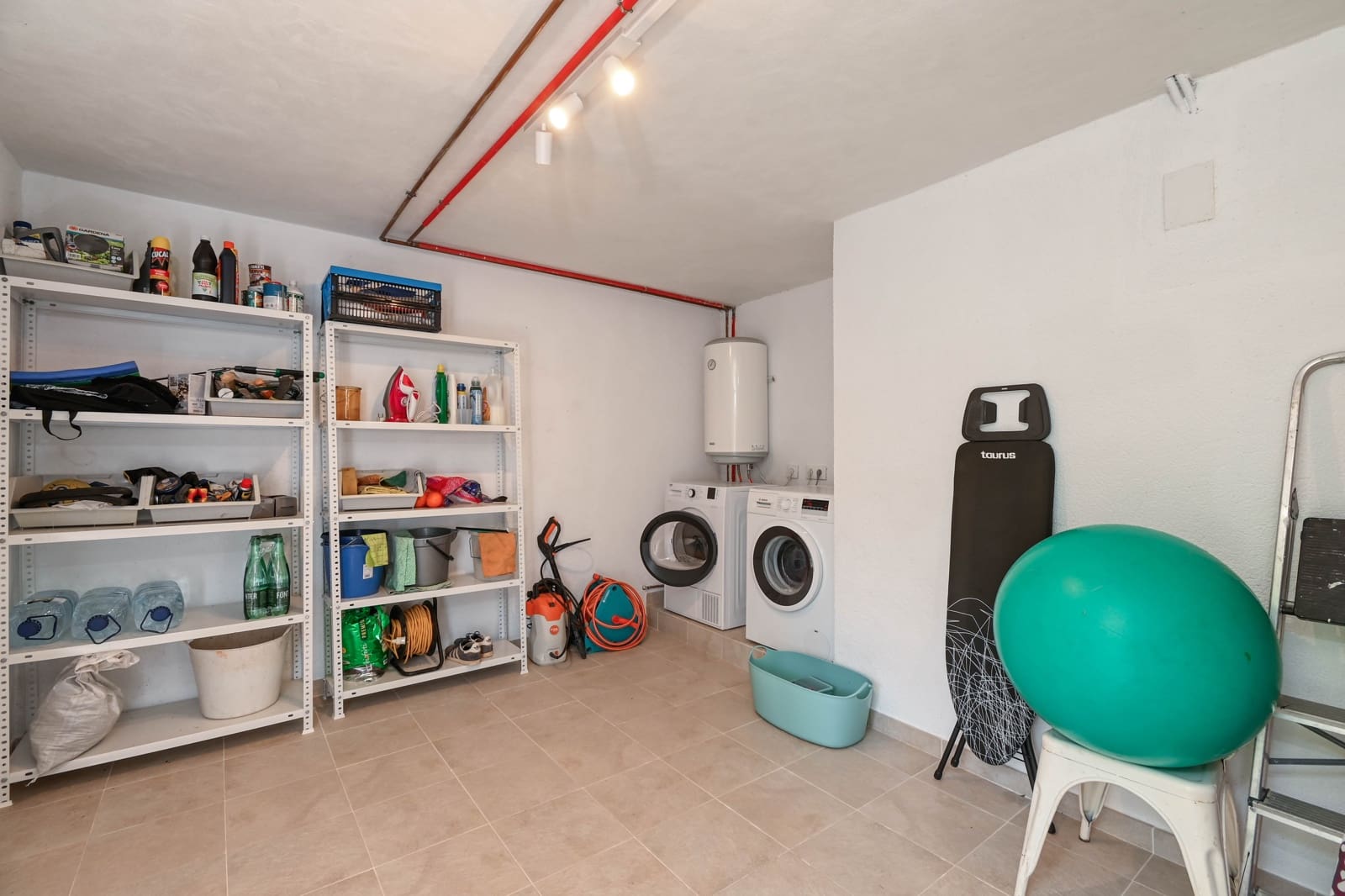 2 soverom Bungalow til salgs i Murla med svømmebasseng garasje - € 249 000 (Ref: 9479297)