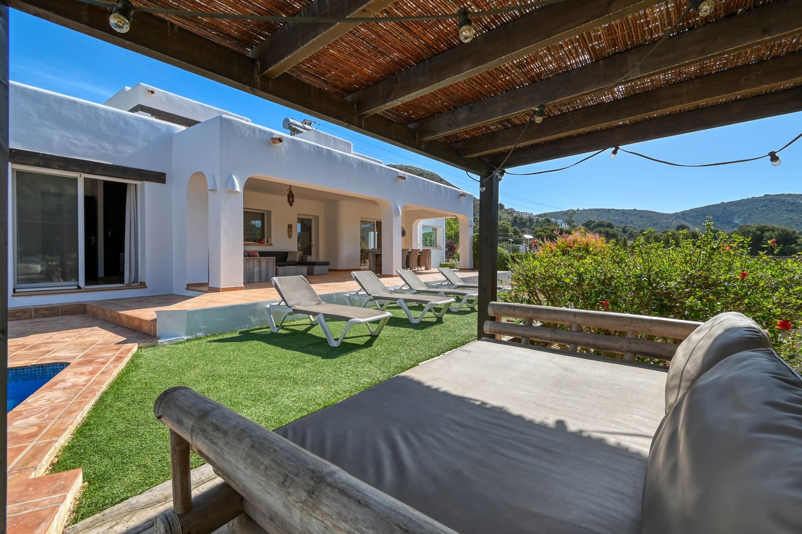 5 chambre Villa/Maison à vendre à Teulada-Moraira avec piscine garage - 1 635 000 € (Ref: 9798105)