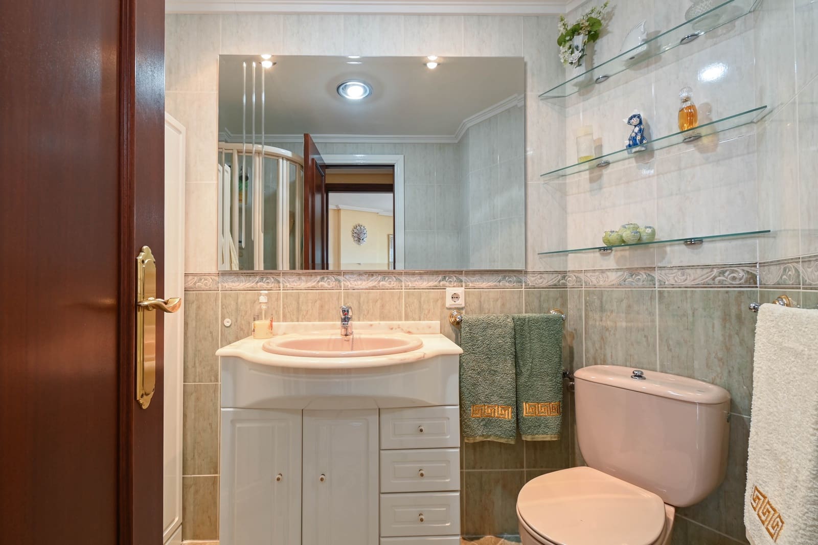 1 bedroom Apartment for sale in Benidorm with pool garage - € 225,000 (Ref: 9841512)