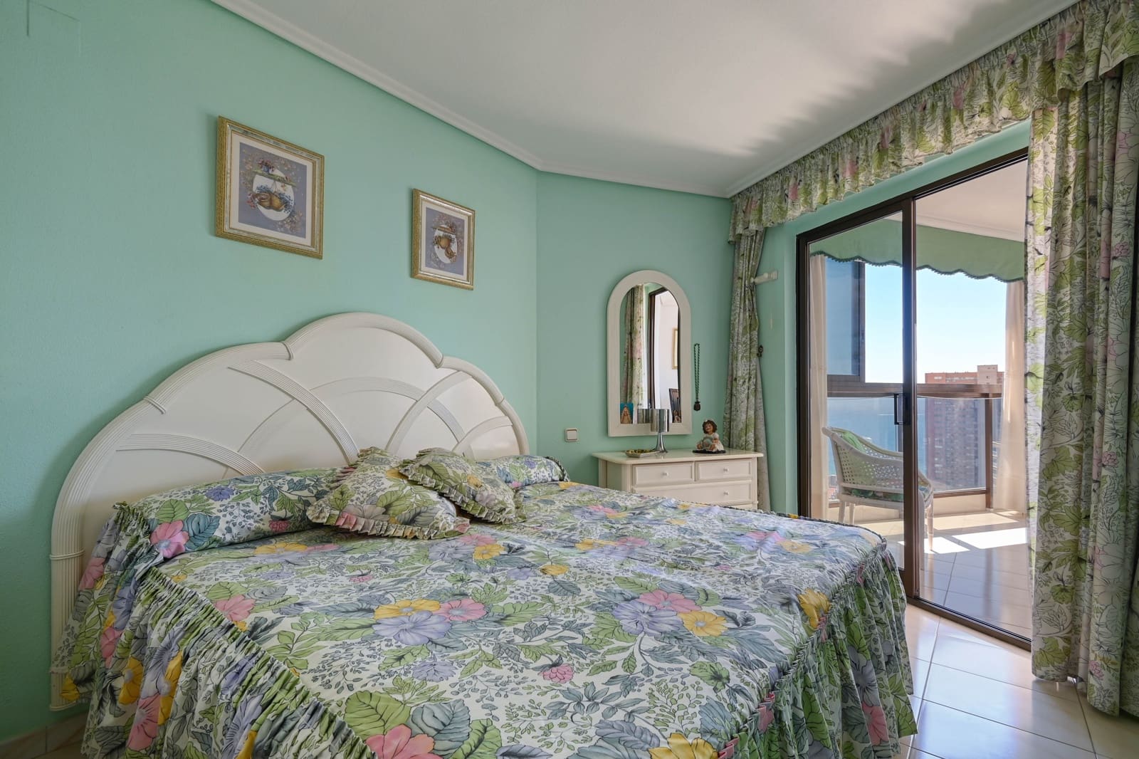 1 bedroom Apartment for sale in Benidorm with pool garage - € 225,000 (Ref: 9841512)