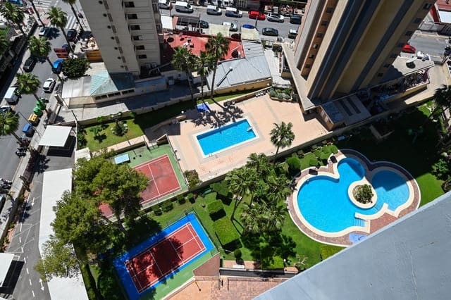 1 soveværelse Lejlighed til salg i Benidorm med swimmingpool garage - € 225.000 (Ref: 9841512)