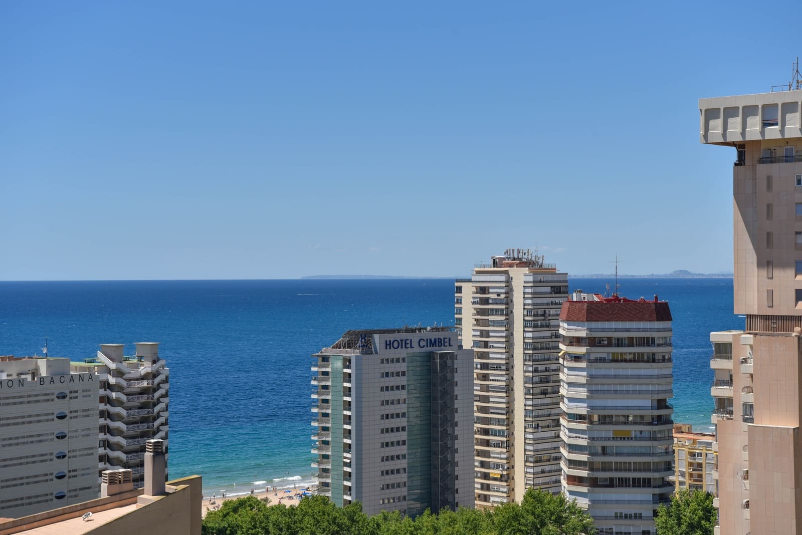 1 bedroom Apartment for sale in Benidorm with pool garage - € 225,000 (Ref: 9841512)