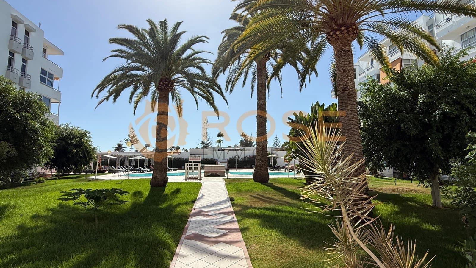 2 sovrum Takvåning till salu i Playa del Ingles med pool garage - 639 000 € (Ref: 10044251)