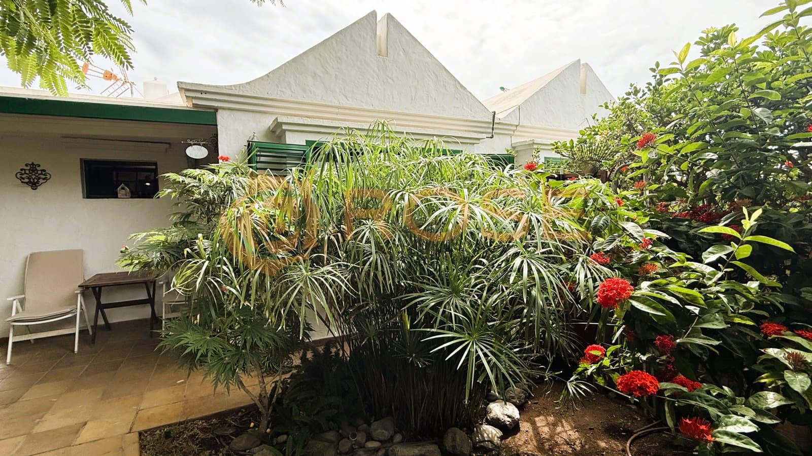 1 bedroom Bungalow for rent in Maspalomas with pool garage - € 1,350 (Ref: 10110470)