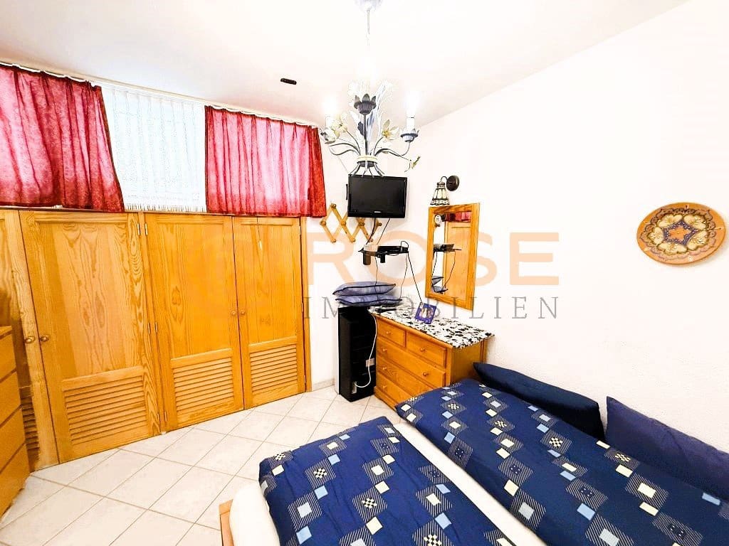 Apartamento de 1 habitación en Playa del Inglés en venta con piscina garaje - 249.000 € (Ref: 10174795)