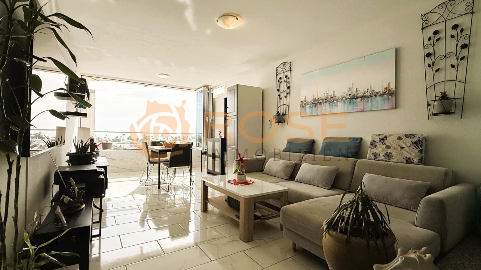 1 bedroom Apartment for sale in Playa del Ingles with pool garage - € 349,000 (Ref: 10182045)
