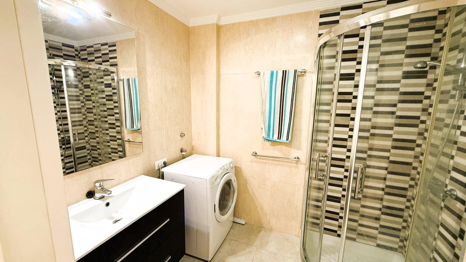 Apartamento de 1 habitación en Arguineguín en venta con piscina garaje - 290.000 € (Ref: 10185985)