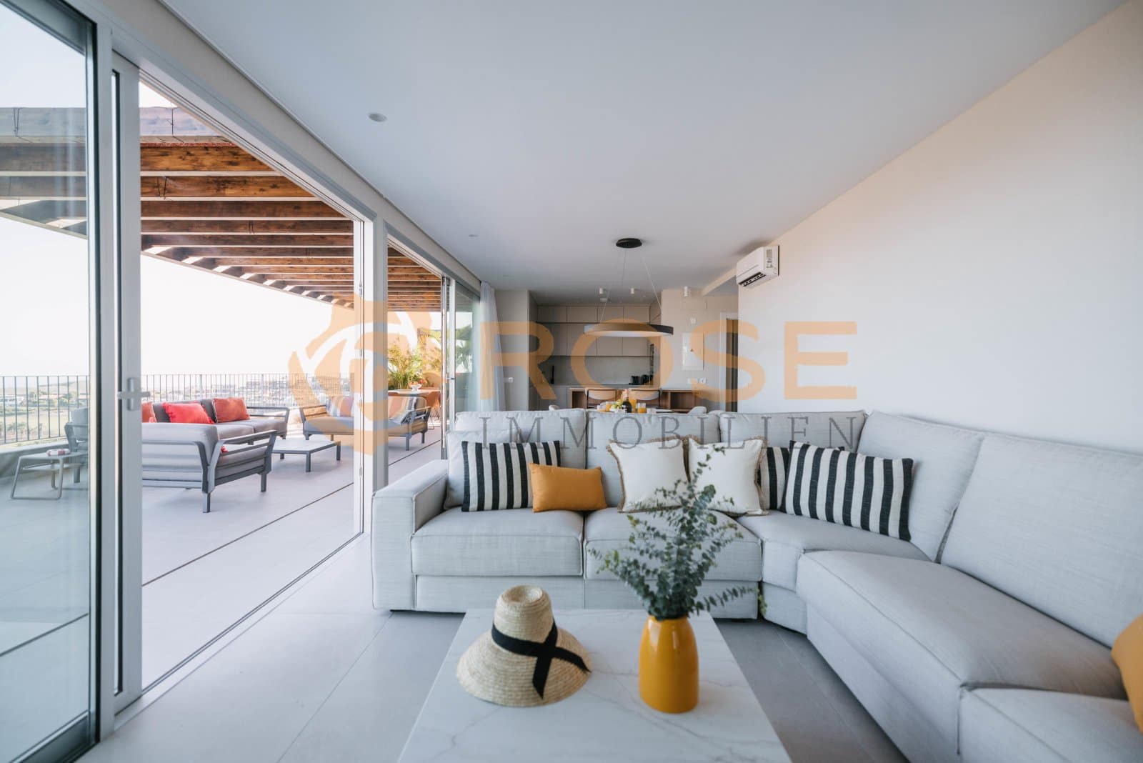 3 sypialnia Willa na sprzedaż w Salobre Golf z basenem garażem - 755 000 € (Ref: 10186248)