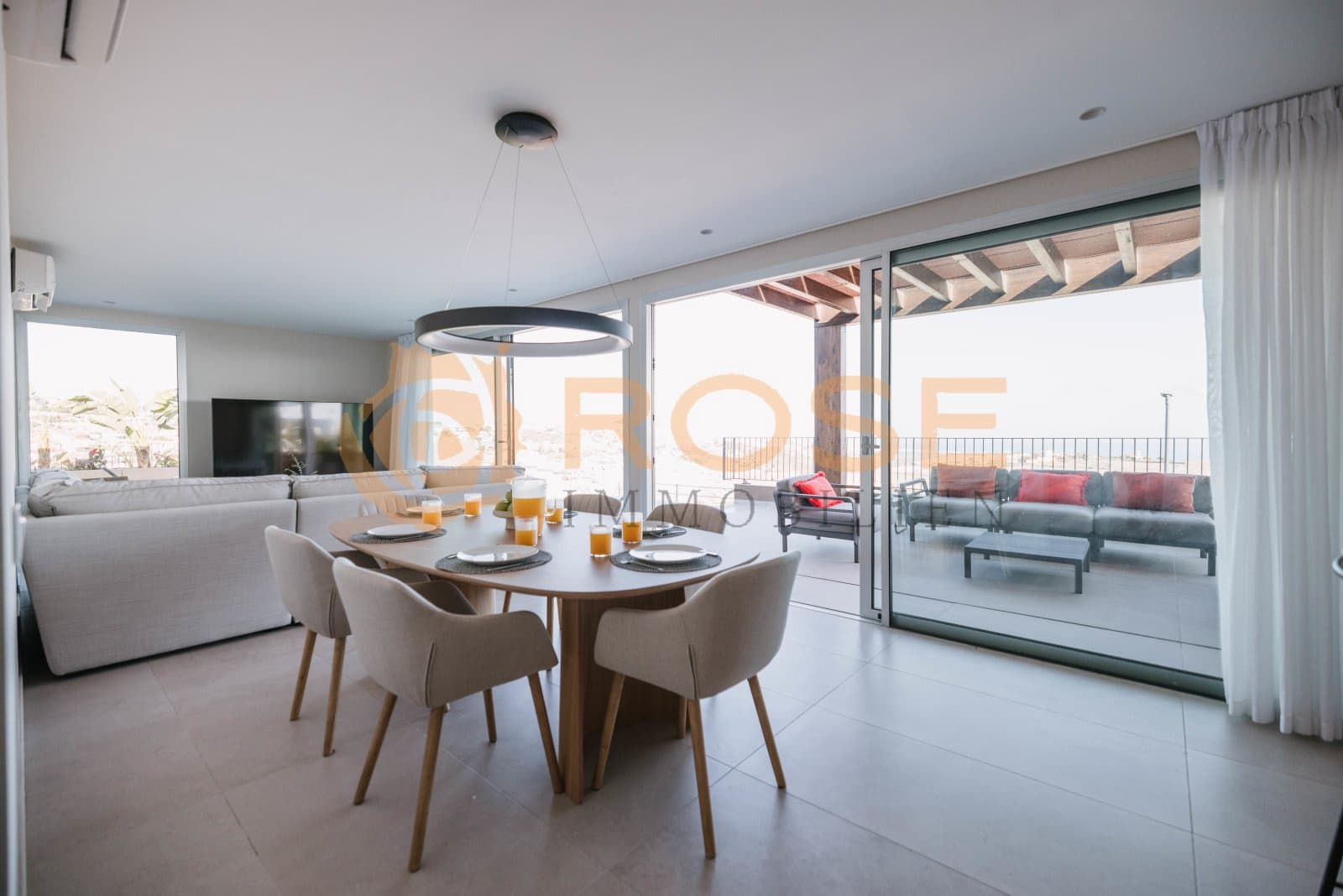 3 sypialnia Willa na sprzedaż w Salobre Golf z basenem garażem - 755 000 € (Ref: 10186248)