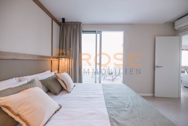 3 sypialnia Willa na sprzedaż w Salobre Golf, San Bartolomé de Tirajana z basenem garażem - 755 000 € (Ref: 10186248)