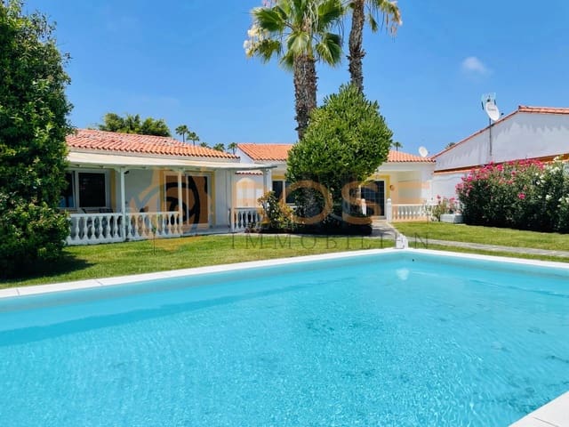 7 chambre Villa/Maison à vendre à Playa del Inglés, San Bartolomé de Tirajana avec piscine garage - 1 589 000 € (Ref: 7161726)