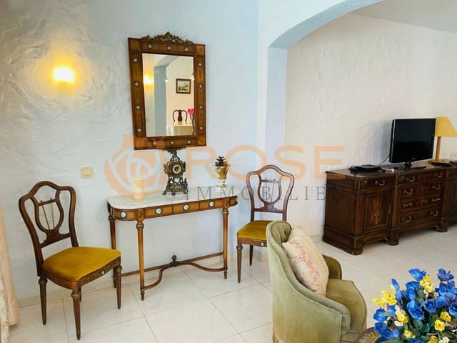 7 chambre Villa/Maison à vendre à Playa del Inglés, San Bartolomé de Tirajana avec piscine garage - 1 589 000 € (Ref: 7161726)